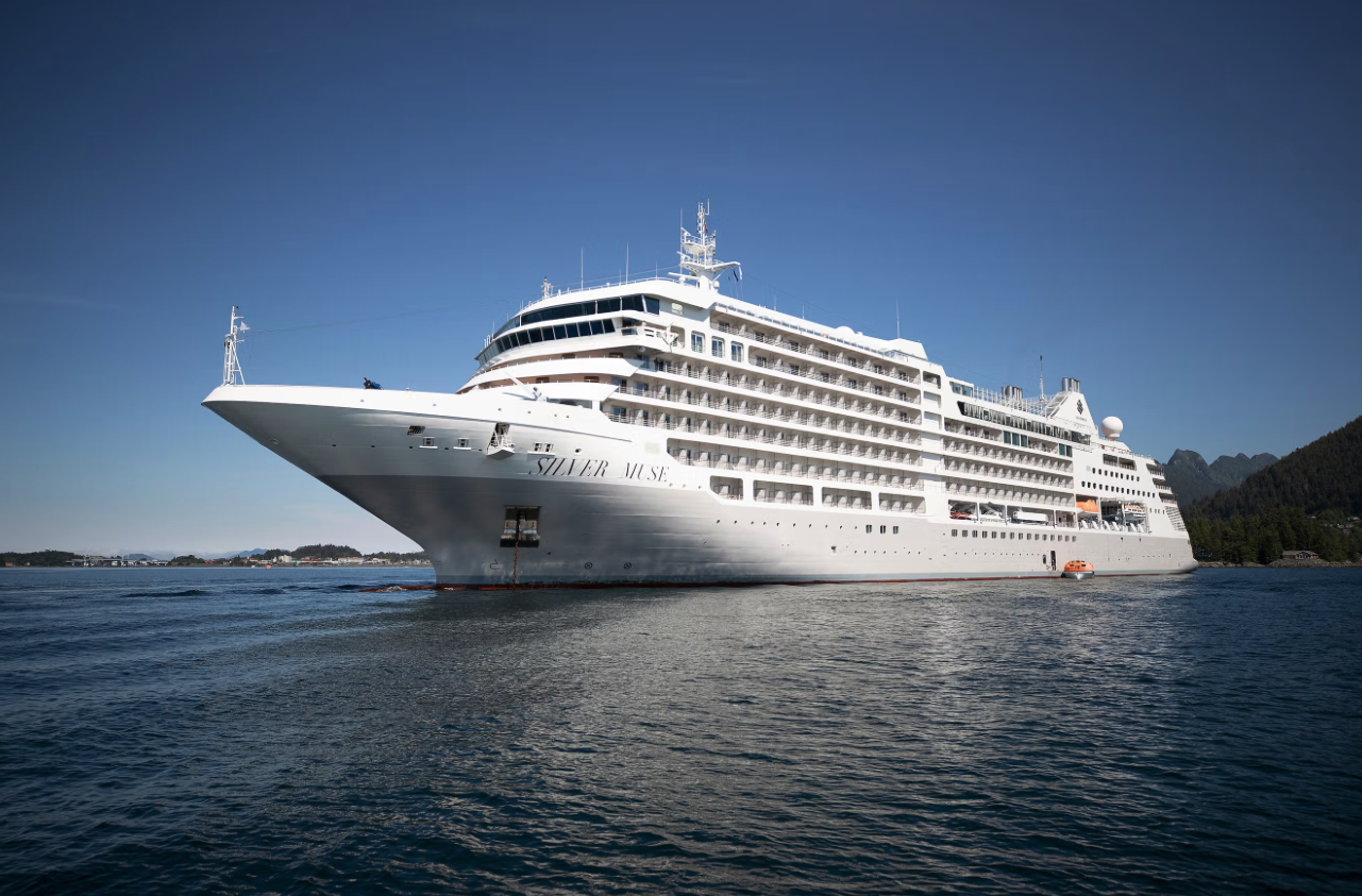 Silver Muse at sea